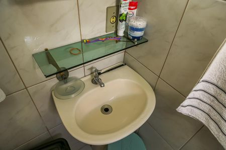 Casa à venda com 190m², 4 quartos e 2 vagasBanheiro do Quarto 4