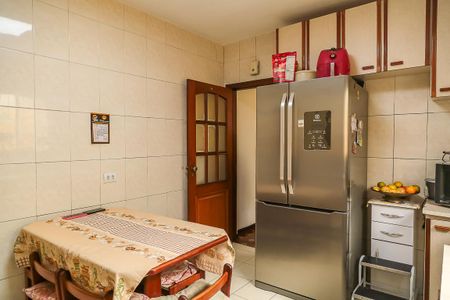 Casa à venda com 190m², 4 quartos e 2 vagasCozinha