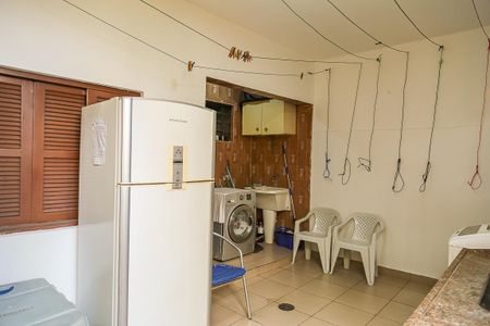 Casa à venda com 190m², 4 quartos e 2 vagasÁrea comum