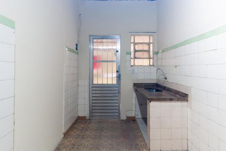 Cozinha de casa para alugar com 1 quarto, 50m² em Vila Prudente, São Paulo