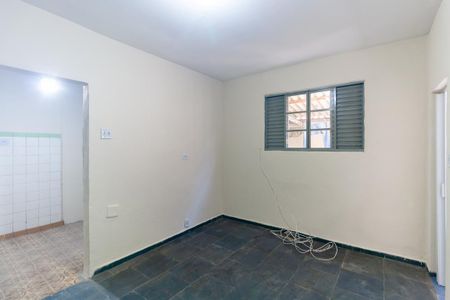 Quarto de casa para alugar com 1 quarto, 50m² em Vila Prudente, São Paulo