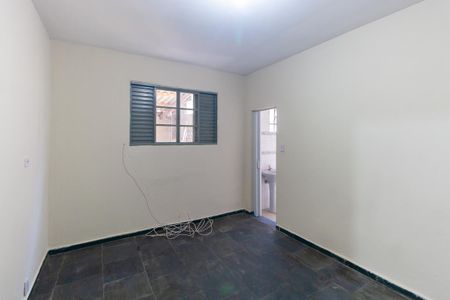 Quarto de casa para alugar com 1 quarto, 50m² em Vila Prudente, São Paulo