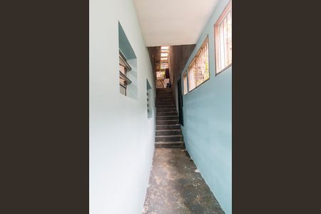 Apartamento para alugar com 60m², 1 quarto e sem vaga Apartamento para alugar com 60m², 1 quarto e sem vagaEscada