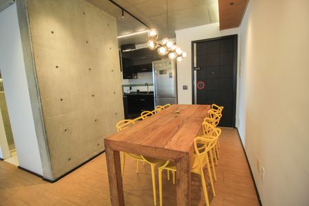 Apartamento à venda com 70m², 1 quarto e 2 vagasSala