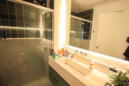 Apartamento à venda com 70m², 1 quarto e 2 vagasBanheiro