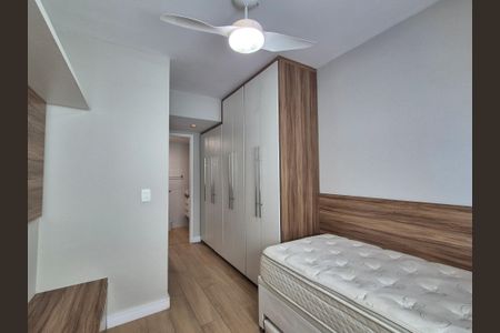 Apartamento para alugar com 72m², 2 quartos e 1 vagaSuíte