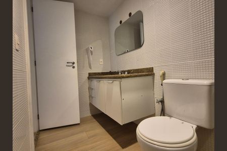 Apartamento para alugar com 72m², 2 quartos e 1 vagaBanheiro social