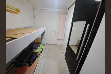 Quarto de apartamento para alugar com 2 quartos, 42m² em Vila Nova Curuca, São Paulo