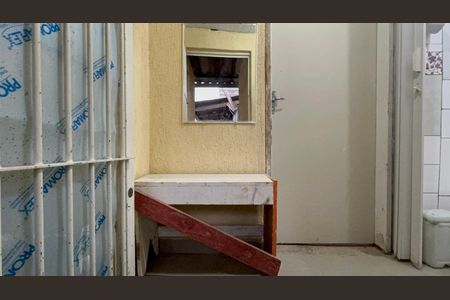 Casa para alugar com 320m², 8 quartos e 2 vagas Casa para alugar com 320m², 8 quartos e 2 vagasBanheiro de Serviço