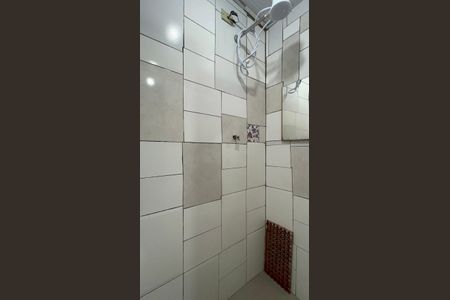 Casa para alugar com 320m², 8 quartos e 2 vagas Casa para alugar com 320m², 8 quartos e 2 vagasBanheiro de Serviço