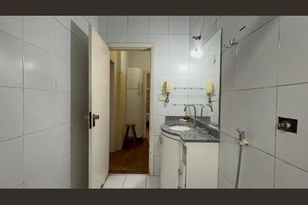 Casa para alugar com 320m², 8 quartos e 2 vagas Casa para alugar com 320m², 8 quartos e 2 vagasBanheiro Social