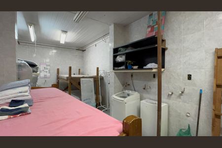 Casa para alugar com 320m², 8 quartos e 2 vagas Casa para alugar com 320m², 8 quartos e 2 vagasQuarto de Serviço