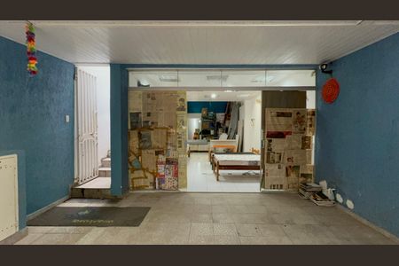 Casa para alugar com 320m², 8 quartos e 2 vagas Casa para alugar com 320m², 8 quartos e 2 vagasGaragem