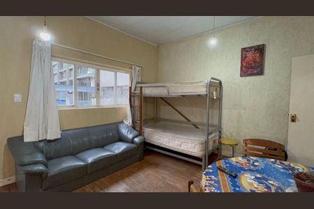 Casa para alugar com 320m², 8 quartos e 2 vagas Casa para alugar com 320m², 8 quartos e 2 vagasSala/Cozinha