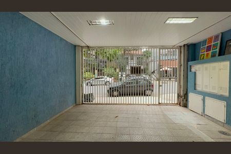 Casa para alugar com 320m², 8 quartos e 2 vagas Casa para alugar com 320m², 8 quartos e 2 vagasGaragem