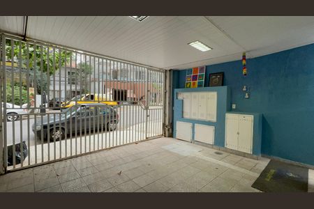 Casa para alugar com 320m², 8 quartos e 2 vagas Casa para alugar com 320m², 8 quartos e 2 vagasGaragem