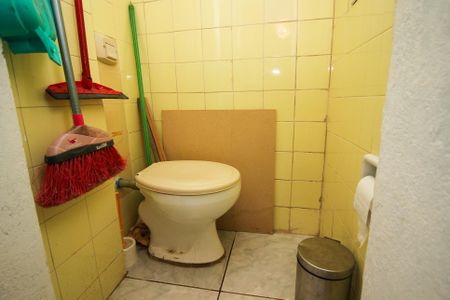 Apartamento à venda com 66m², 2 quartos e sem vagaBanheiro de serviço