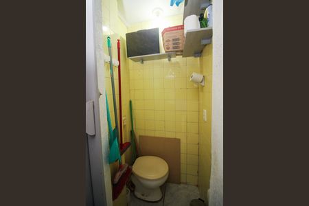 Apartamento à venda com 66m², 2 quartos e sem vagaBanheiro de serviço