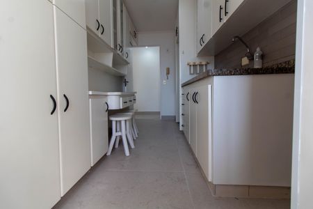 Apartamento para alugar com 70m², 2 quartos e 1 vagaCozinha