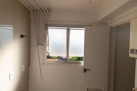 Apartamento para alugar com 70m², 2 quartos e 1 vagaÁrea de Serviço