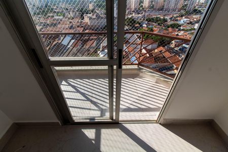 SACADA de apartamento para alugar com 2 quartos, 70m² em Vila Industrial, Campinas