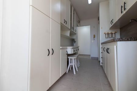 Apartamento para alugar com 70m², 2 quartos e 1 vagaCozinha