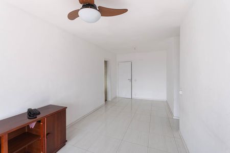 Sala de apartamento para alugar com 2 quartos, 70m² em Praça da Bandeira, Rio de Janeiro