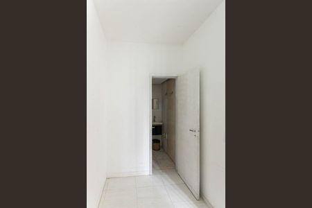 Apartamento para alugar com 70m², 2 quartos e 1 vagaQuarto de Serviço