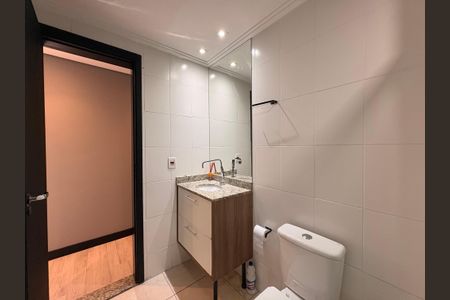 Apartamento à venda com 50m², 2 quartos e 2 vagas Apartamento à venda com 50m², 2 quartos e 2 vagasBanheiro