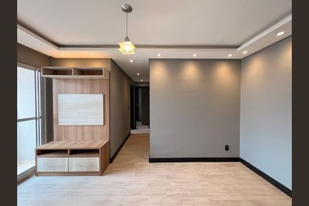 Sala de apartamento à venda com 2 quartos, 50m² em Utinga, Santo André