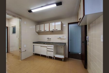 Apartamento à venda com 120m², 3 quartos e 2 vagasCozinha