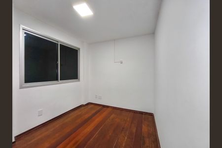 Apartamento à venda com 120m², 3 quartos e 2 vagasQuarto 2
