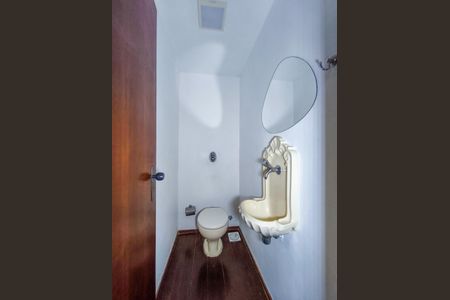 Lavabo de apartamento à venda com 3 quartos, 120m² em Tijuca, Rio de Janeiro