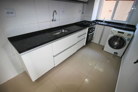 Apartamento para alugar com 56m², 2 quartos e 1 vaga Apartamento para alugar com 56m², 2 quartos e 1 vagaCozinha