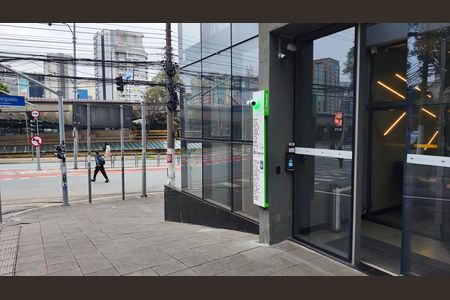 Fachada de kitnet/studio para alugar com 1 quarto, 17m² em Liberdade, São Paulo