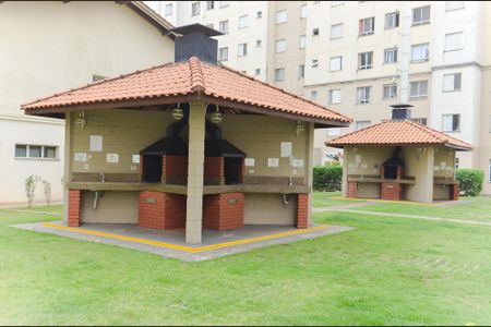 Apartamento para alugar com 45m², 2 quartos e 1 vaga Apartamento para alugar com 45m², 2 quartos e 1 vagaÁrea comum - Churrasqueira