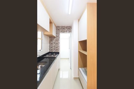 Apartamento à venda com 55m², 2 quartos e 1 vaga Apartamento à venda com 55m², 2 quartos e 1 vagaCozinha