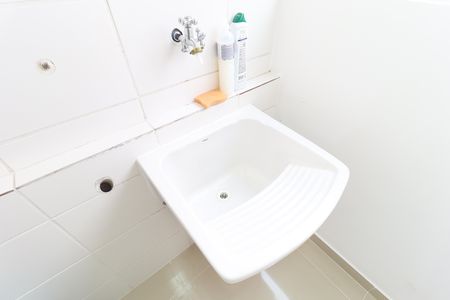 Apartamento à venda com 55m², 2 quartos e 1 vaga Apartamento à venda com 55m², 2 quartos e 1 vagaÁrea de serviço