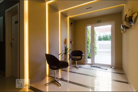 Apartamento à venda com 53m², 2 quartos e 1 vagaÁrea comum - Hall de entrada 