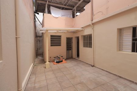 Casa para alugar com 40m², 1 quarto e sem vagaQuintal