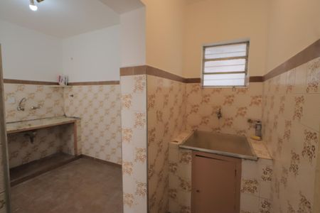 Casa para alugar com 40m², 1 quarto e sem vagaÁrea de Serviço