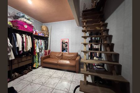 Casa à venda com 166m², 3 quartos e 2 vagas Casa à venda com 166m², 3 quartos e 2 vagasQuarto 1