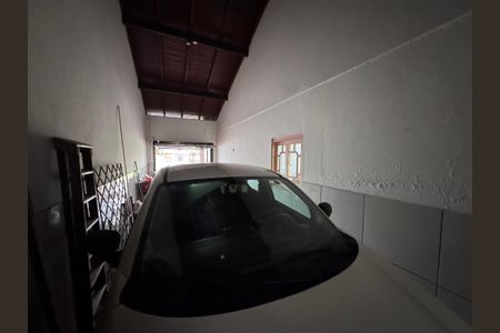 Casa à venda com 166m², 3 quartos e 2 vagas Casa à venda com 166m², 3 quartos e 2 vagasÁrea comum