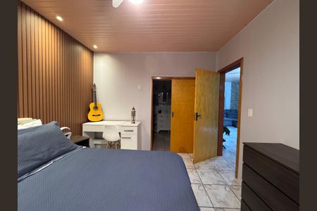 Casa à venda com 166m², 3 quartos e 2 vagas Casa à venda com 166m², 3 quartos e 2 vagasSuíte