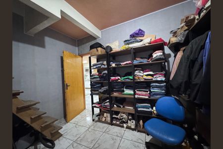 Casa à venda com 166m², 3 quartos e 2 vagas Casa à venda com 166m², 3 quartos e 2 vagasQuarto 1