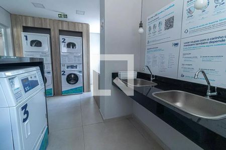 Apartamento à venda com 48m², 2 quartos e 1 vaga Apartamento à venda com 48m², 2 quartos e 1 vagaLavanderia