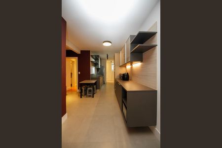 Apartamento à venda com 103m², 2 quartos e 1 vagaCozinha