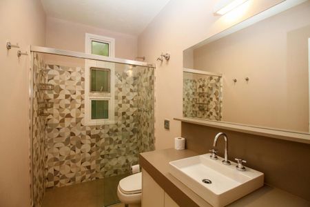 Apartamento à venda com 103m², 2 quartos e 1 vagaBanheiro da Suíte 1