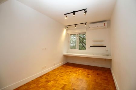 Apartamento à venda com 103m², 2 quartos e 1 vagaSala de Estar