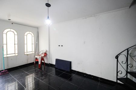 Sala de casa para alugar com 2 quartos, 70m² em Vila Bianca, São Paulo